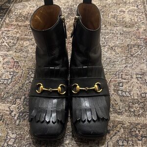 Gucci Mens Black Leather Fringe Ankle Boots with Gold Horsebit